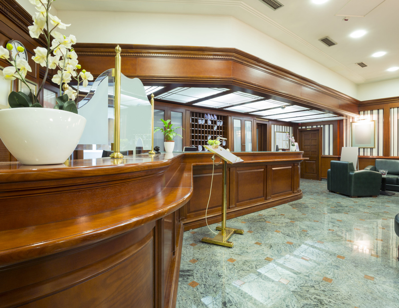 Стойка ресепшн Тенсель — фото № 5